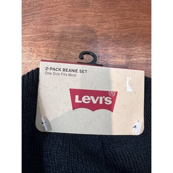 Levi’s 2 Pack Beanie Set Black/Green Hat Winter Ski New With Tags - Picture 2 of 5